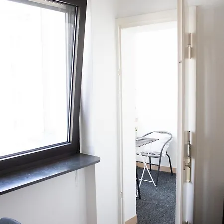 Im Herzen Frankfurts Apartment *